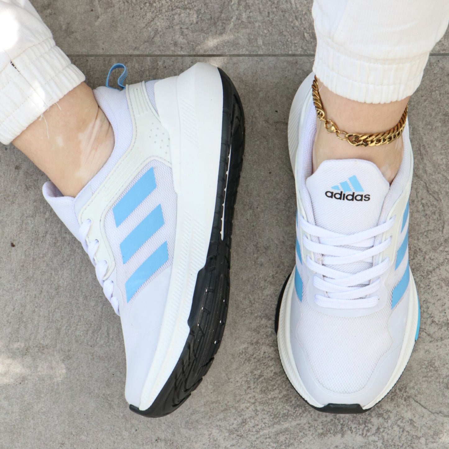 Adidas an 10