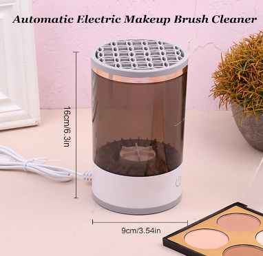 Automatic makeup brush cleaner